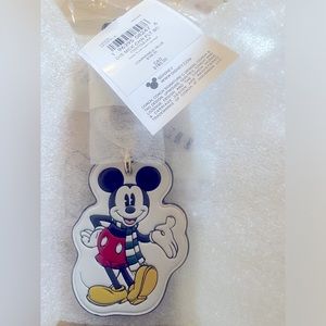 Coach mickie keychain